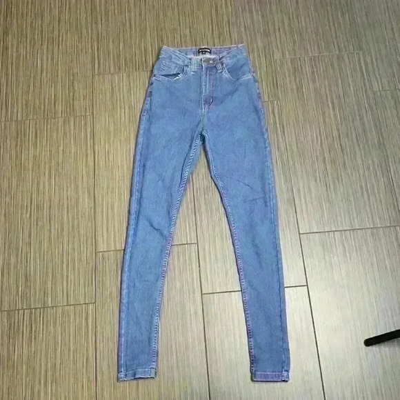Pretty Little Thing Women's Blue Medium Wash High Rise Denim Skinny Jeans Size 6 - Picture 1 of 8